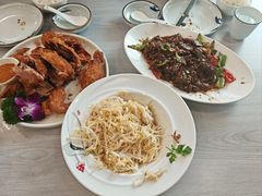 -鹤鸣嘉印象饭店(东市场小区店)