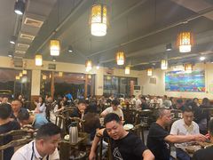 大堂-肖肖酸萝卜鱼火锅(总店)