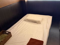 -泰·菩提树下[泰式按摩x精油SPAx肩颈头疗](新景店)