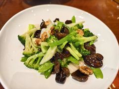-那家老院子东北菜·饺子·小鸡炖蘑菇(艳华街店)