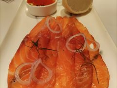 温热烟熏三文鱼-壳里西餐厅Coquille Seafood Bistro(蒙自路店)