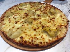 果肉榴莲披萨-达美乐比萨(红山店)