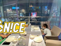 酥不腻烤鸭-小大董·烤鸭(观景餐厅·南京西路店)