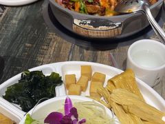 -鸡遇虾煲干锅火锅(小寨金莎店)