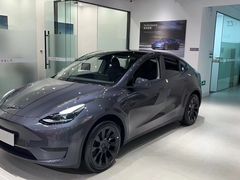 -TESLA 特斯拉(北京颐堤港体验店)