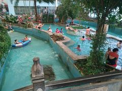 -龙脉温泉室内游泳馆