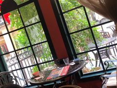 -街角花园主题餐厅(鑫长宏步行街店)