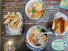 -长人馄饨铺(解放街店)