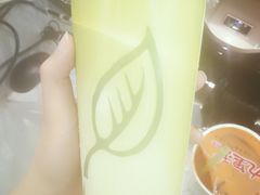 -九里香奶茶果汁(碧湖店)