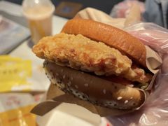 -麦当劳(龙洞店)