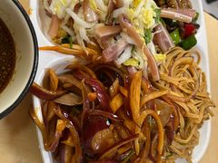 -乡府肉丁水饺(环山路店)
