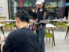-老何家后安粉·糟粕醋海鲜火锅(三亚湾椰梦长廊店)