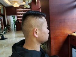 -尼特斯男士发型馆