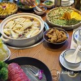 这家菌火锅的甜品怎么那么好看