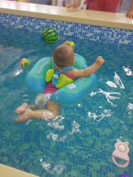 -子木乐园婴儿游泳馆(水晶港店)