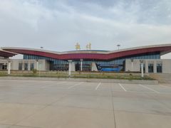 -敦煌莫高国际机场