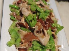 -蔼若春.传承云南菜(金碧公园店)