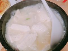 -关东小磨东北菜(上海长风大悦城店)