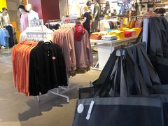 -metersbonwe(中华城店)