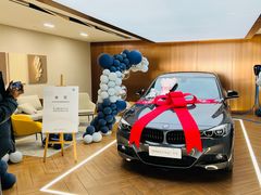 -上海宝信宝马4S店