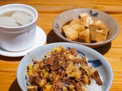 -红猪卤肉饭(大西洋美食城店)
