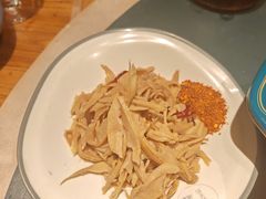 -莉莉家的音乐花园餐吧(航空路店)