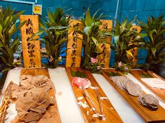 -五月罗马海鲜自助餐厅(月星环球港店)