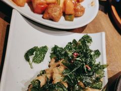 -云海肴·汽锅鸡·云南菜(天山百盛优客店)