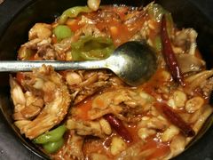 -云海肴·汽锅鸡·云南菜(天山百盛优客店)