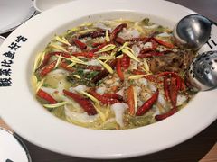 -太二酸菜鱼(武汉光谷保利店)