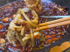 -鸿顺老铁锅美蛙鱼府(解放碑店)