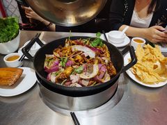 -胡须佬鸡煲四季火锅店(石厦西村直营店)