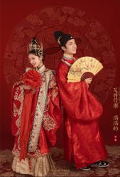 点击看大图 -挪娅婚纱摄影皇家会所