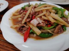 -始兴县农家小院餐馆