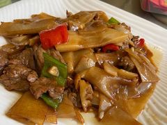 酸笋炒牛肉-美极鲜食坊(宝安南路店)