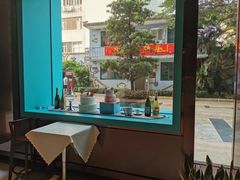 -莎琳娜食品有限公司·蛋糕店
