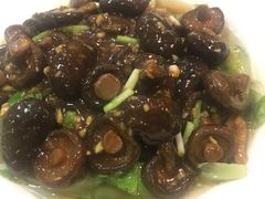 -粤北餐馆