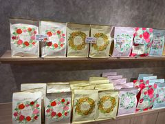 -嘉华鲜花饼(束河店)