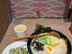黄金招牌拉面-无敌家现熬骨汤拉面(颐堤港店)