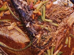 -鸣记脆皮烤鱼·海鲜烤鱼(三八广场店)