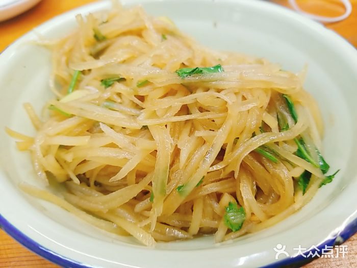 炒豆合作社(东四总店)拌土豆丝图片