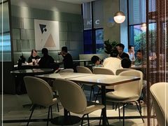 大堂-必胜客(武汉欢乐谷店)