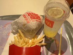 -麦当劳(沙井京基百纳广场店)
