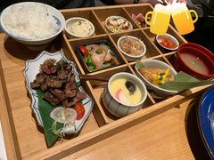 -味太助·银饭食堂(中华城店)