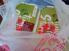 -必胜客宅急送(真北乐购店)