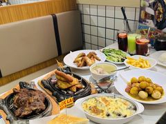 -樂麗餐室 · 本地茶餐廳(扬名广场店)