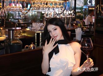 重庆探店｜我最爱去的餐酒吧