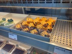 -读酥世家(松江新城地铁站店)