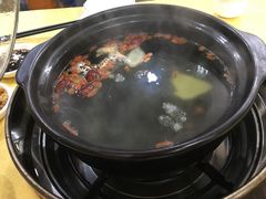 -濠轩阁特色生蚝火锅(水湾路店)