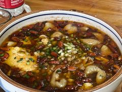 -罗氏豆花饭庄·川菜·土火锅·豆花(卡都花苑店)